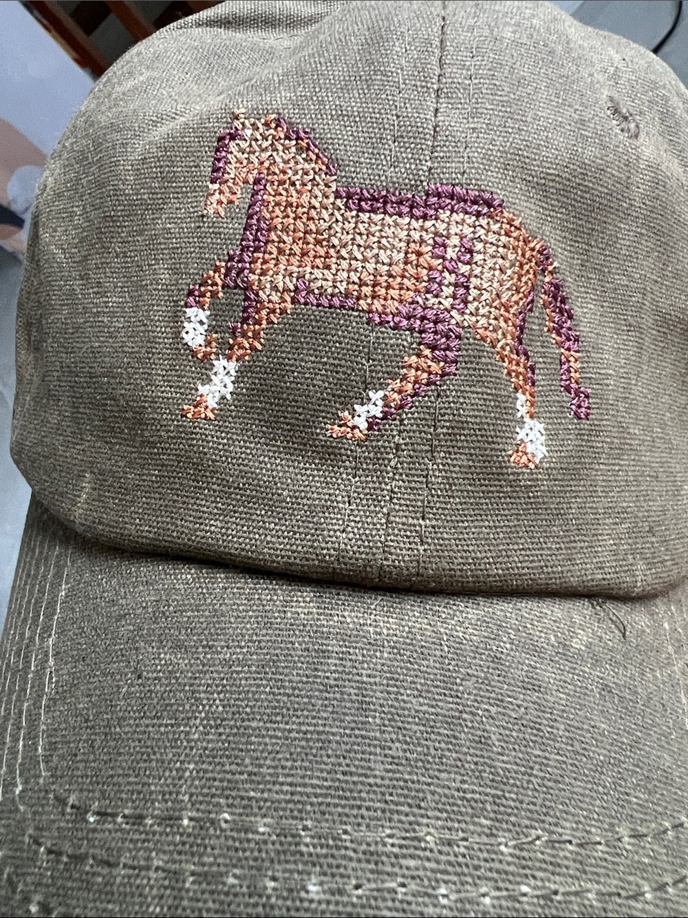 Patchwork by La Valentina Unisex Olive Green Horse Embroidered Baseball Cap NWT - Picture 2 of 3